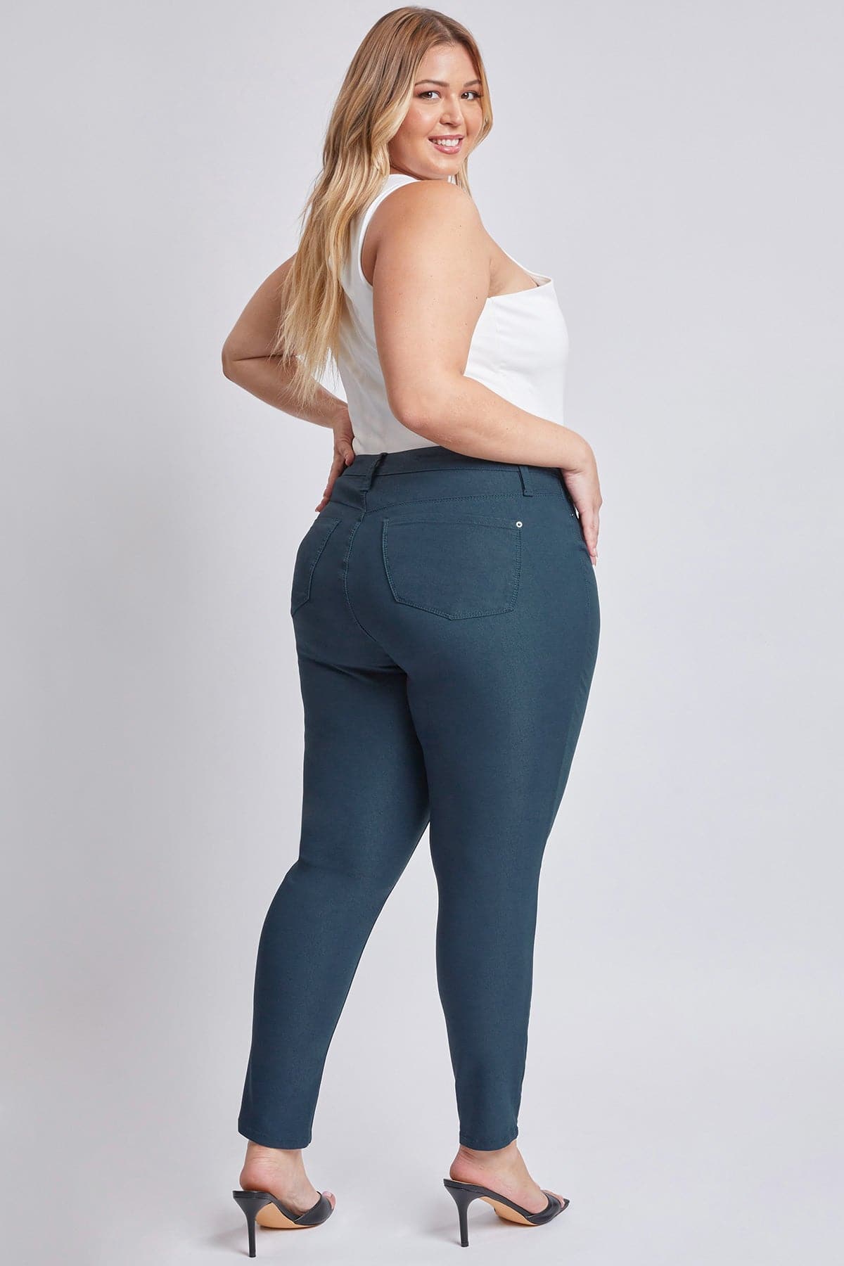 Women's Plus Hyperstretch Skinny Pants